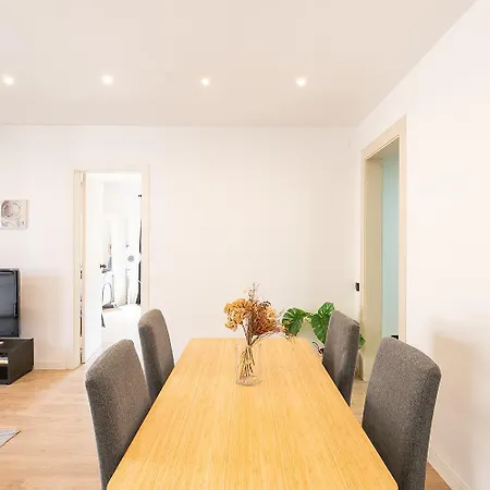Appartement Beautiful With Terrace In *