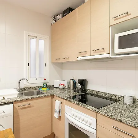 Beautiful With Terrace In Appartement